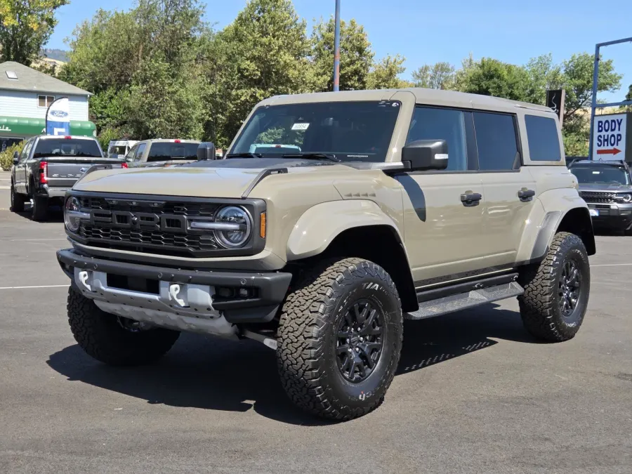 2026 Ford Bronco in Marsh Gray