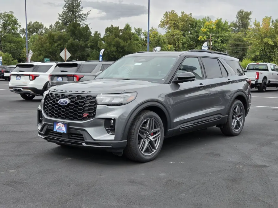2026 Ford Explorer in Gray Metallic