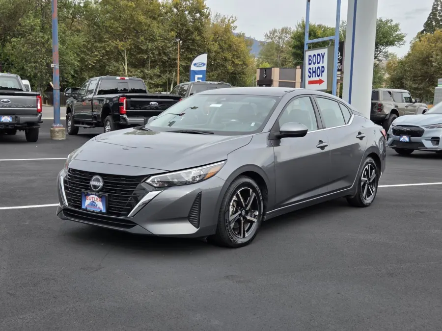 2025 Nissan Sentra in Gun Metallic