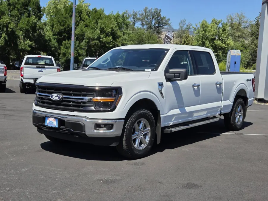 2025 Ford F-150 in Oxford White