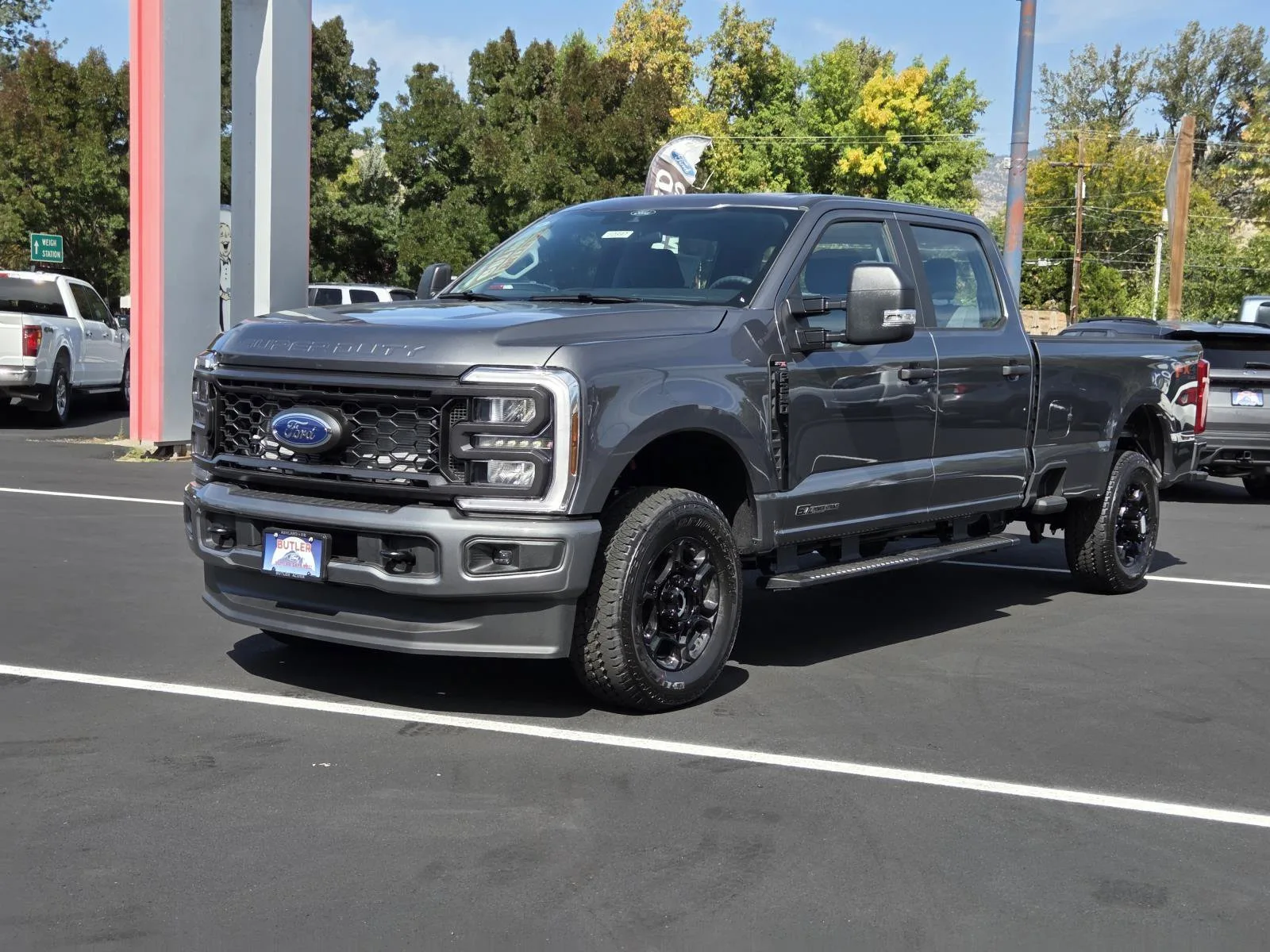 2026 Ford Super Duty F-250 SRW XL in Carbonized Gray Metallic
