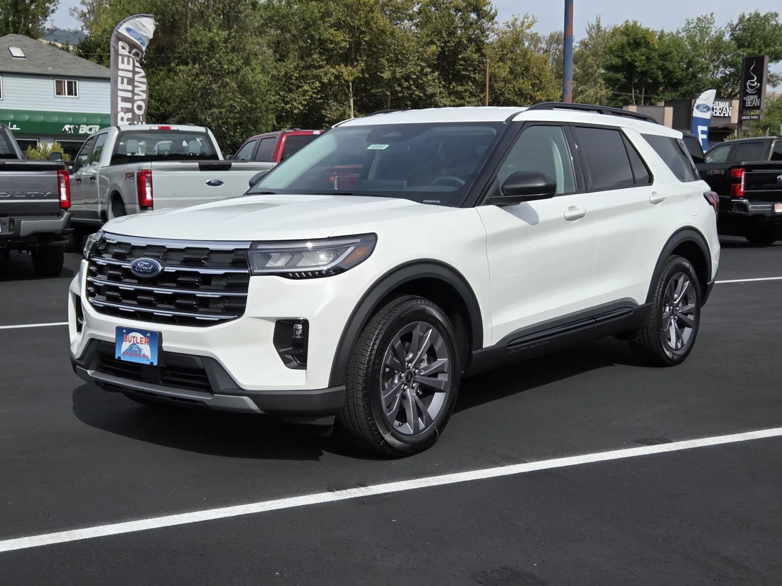 2026 Ford Explorer Active in Star White Metallic Tri-Coat