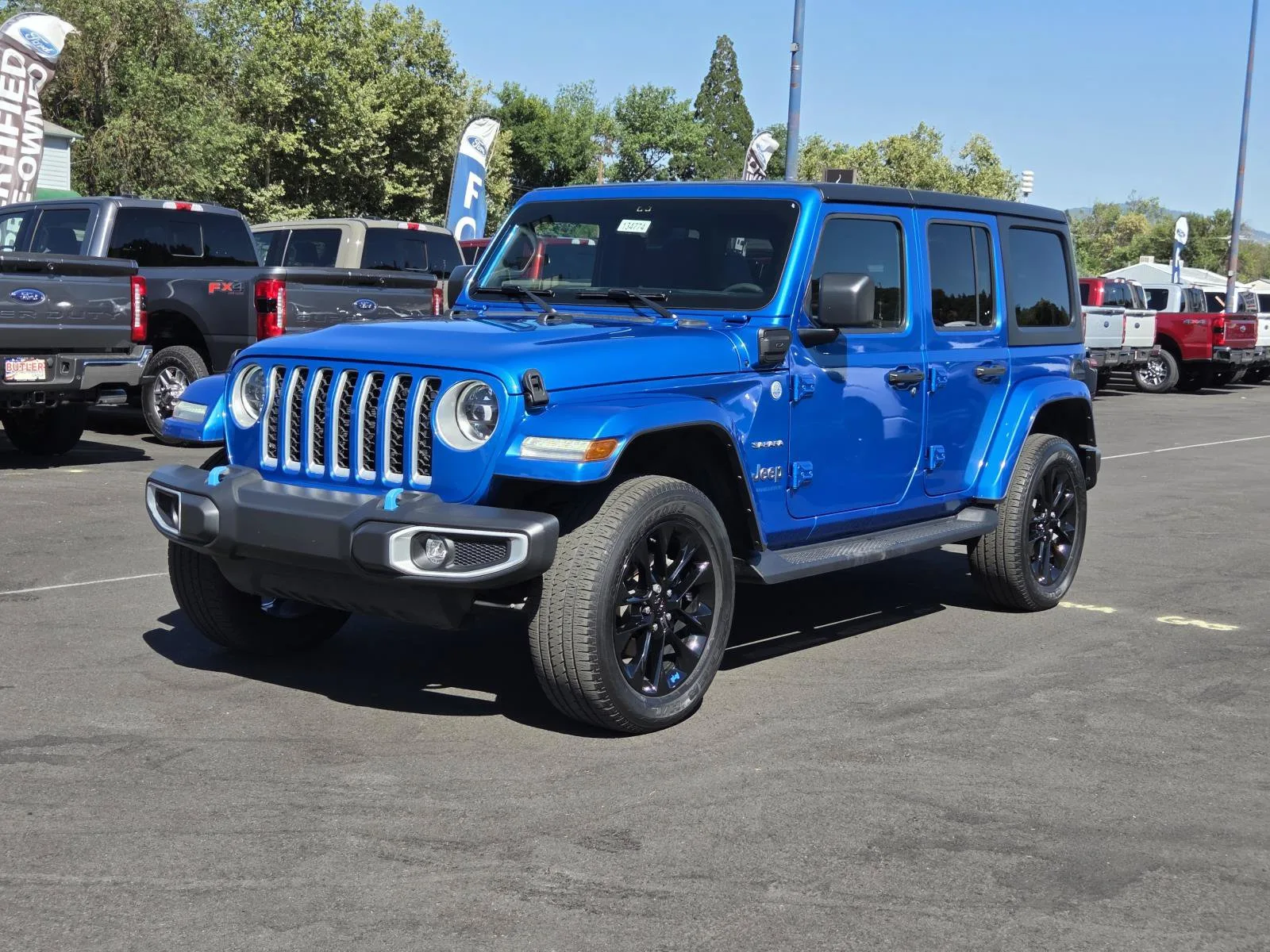 2023 Jeep Wrangler 4xe Sahara in Hydro Blue Pearlcoat